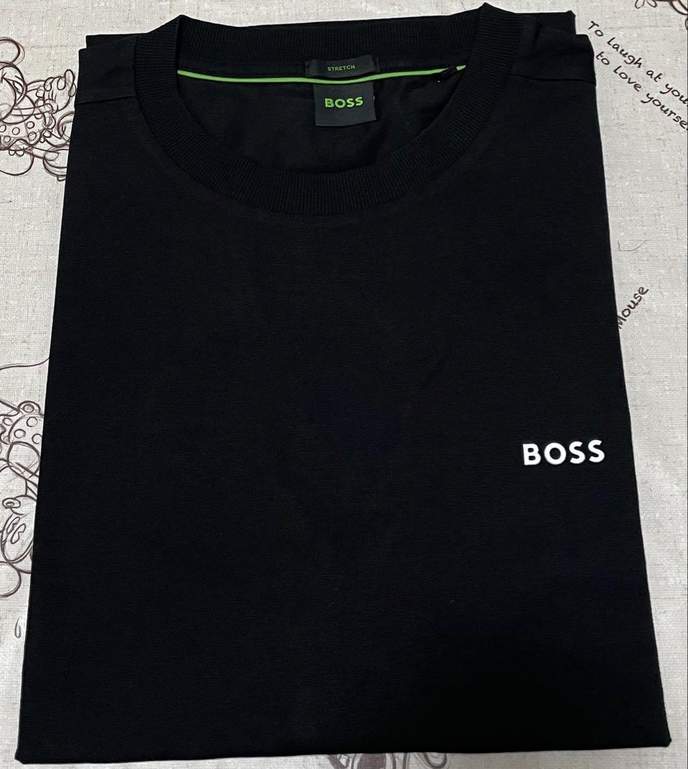 HUGO BOSS 未使用　メンズ　tシャツXL(紙タグ表示タグございません。
