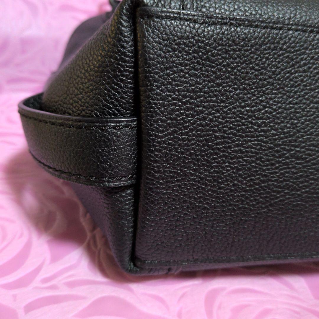 ✾COACH ✾ブラック ショルダーバッグ スタッズ