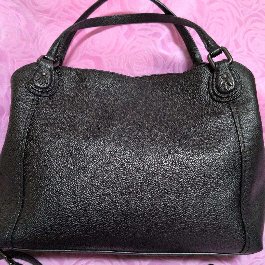 ✾COACH ✾ブラック ショルダーバッグ スタッズ