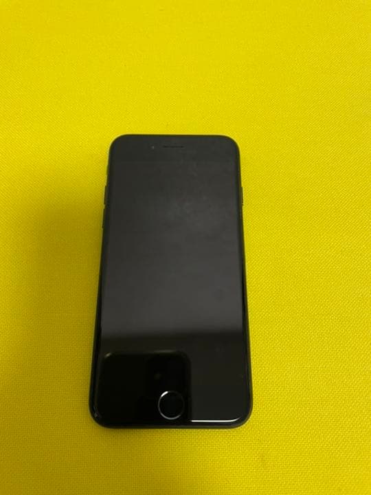 iPhone7 32GB ブラック SIMフリー バッテリー100% 傷なし