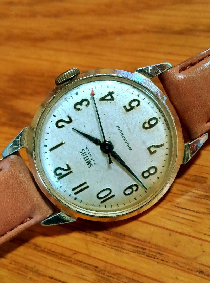 スミス 英国アンティーク 1950年代 ゴールド 手巻きメンズ腕時計 稼働品 スミス 英国アンティーク 1950年代 ゴールド 手巻きメンズ腕時計 稼働品