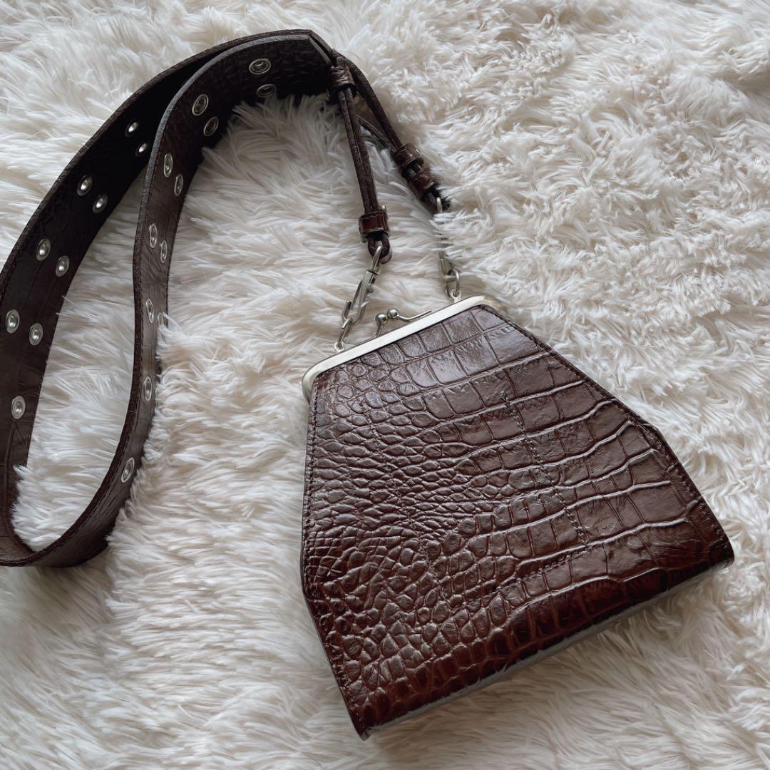 美品 BIGOTRE HANDY ERRAND EMBOSS ショルダーバッグ xndLC-m91736491834 大得価得価