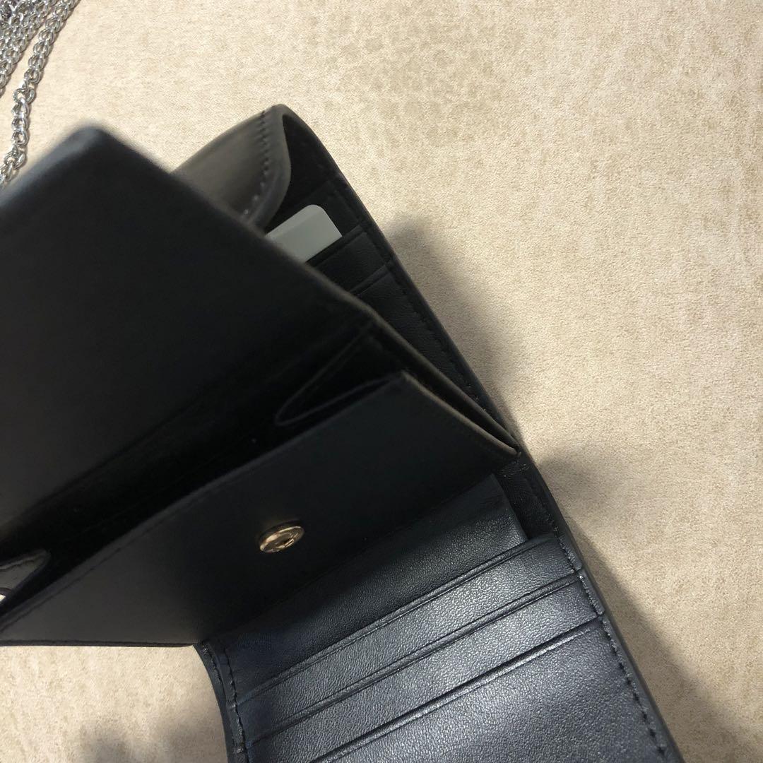 三つ折り財布 ブラック チェーン付き　celine