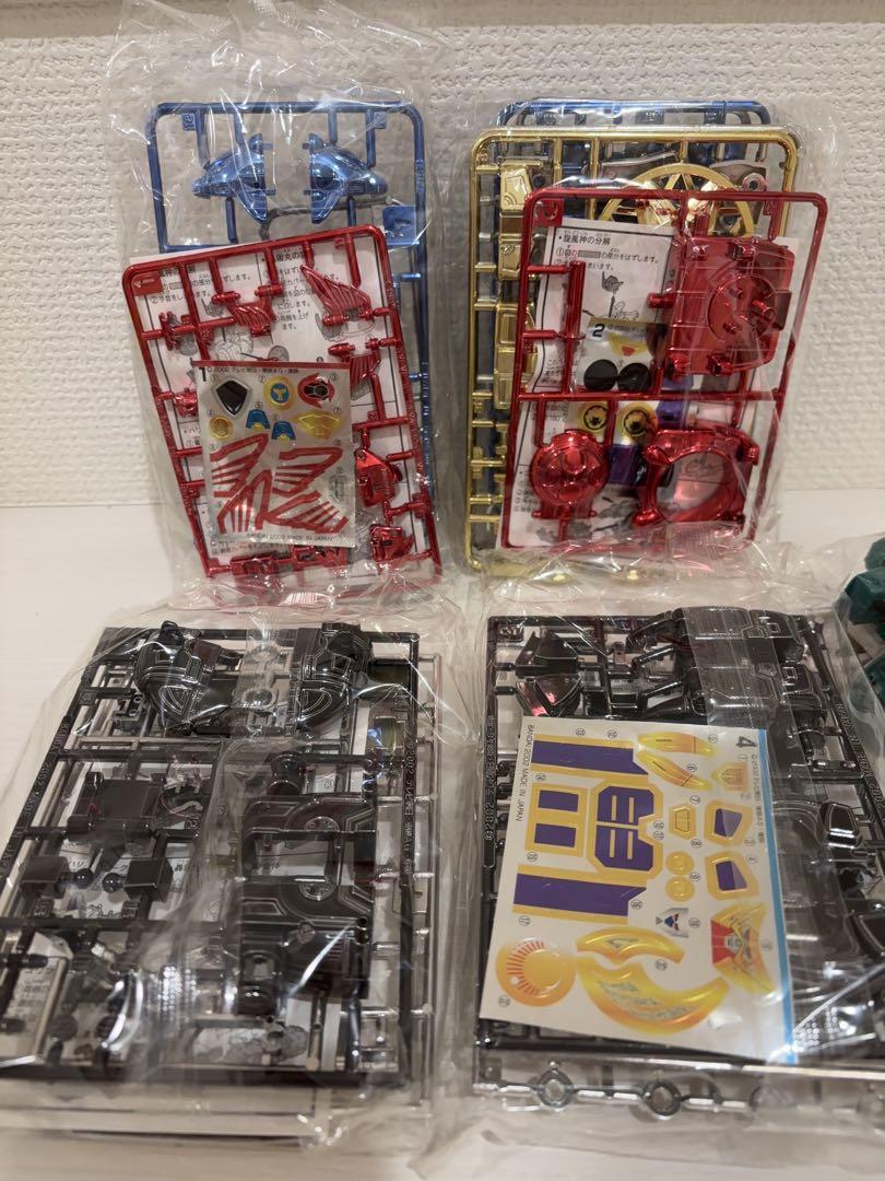 ※一部開封済み・当時物 戦隊ミニプラ「轟雷旋風神メッキバージョン+天空神」未組立