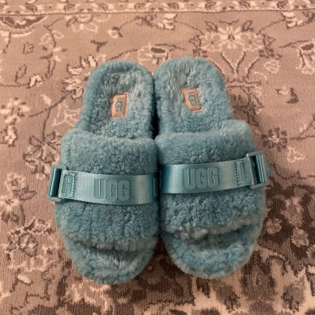 ugg モコモコサンダル