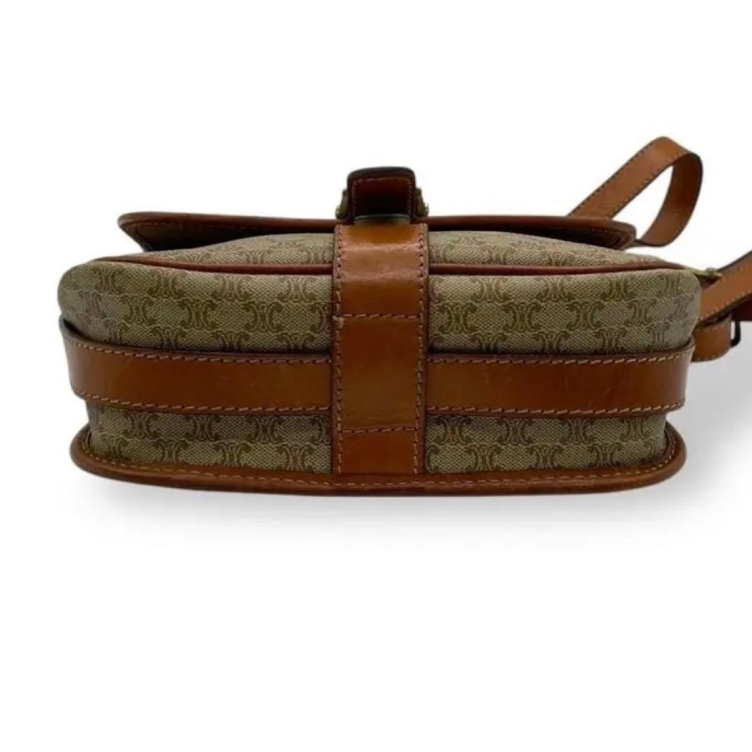 美品 セリーヌ ショルダーバッグ マカダム PVC レザー ヴィンテージ 茶 美品 セリーヌ ショルダーバッグ マカダム PVC レザー ヴィンテージ 茶