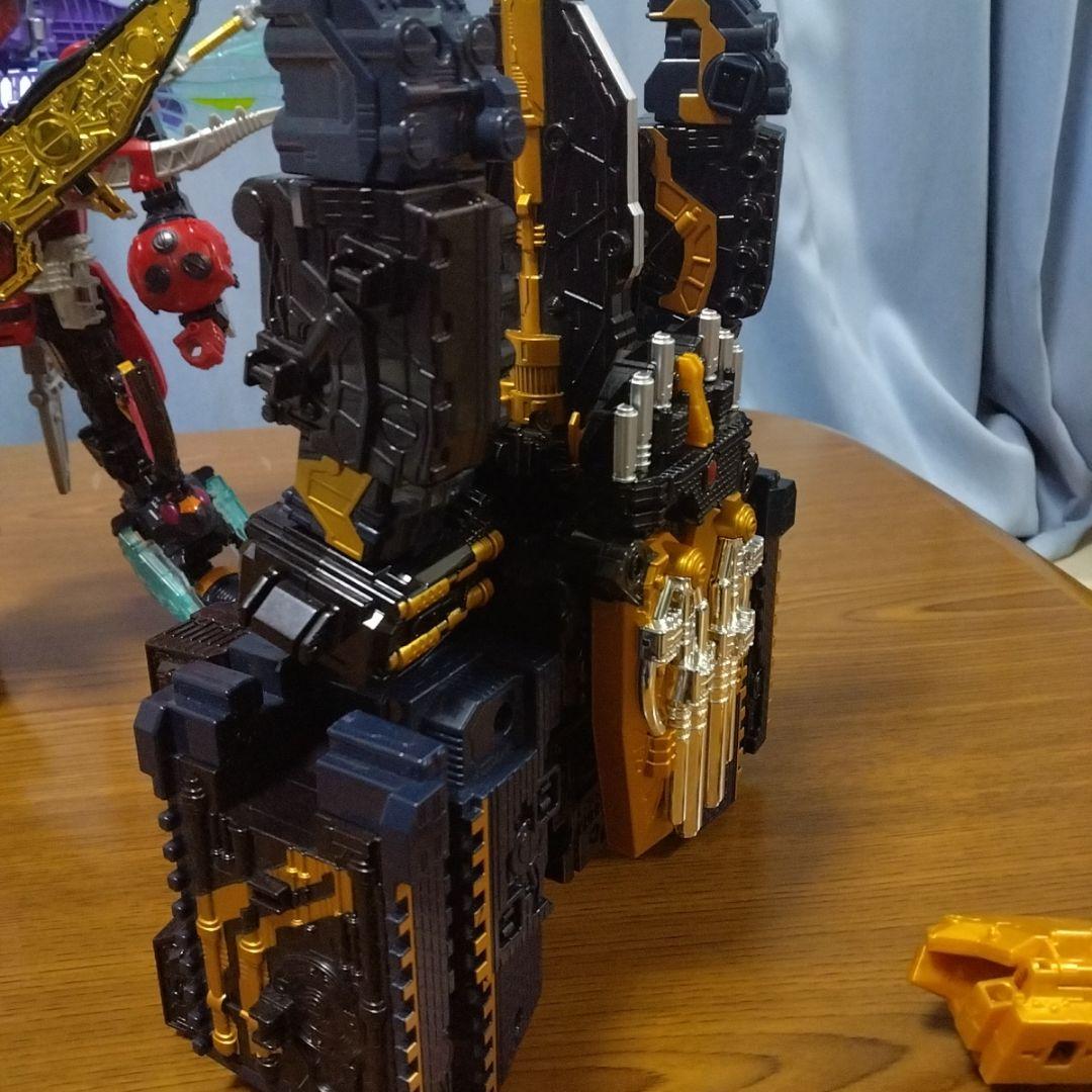 DX ゴッドキングオージャー セット　キングオージャー　バンダイ
