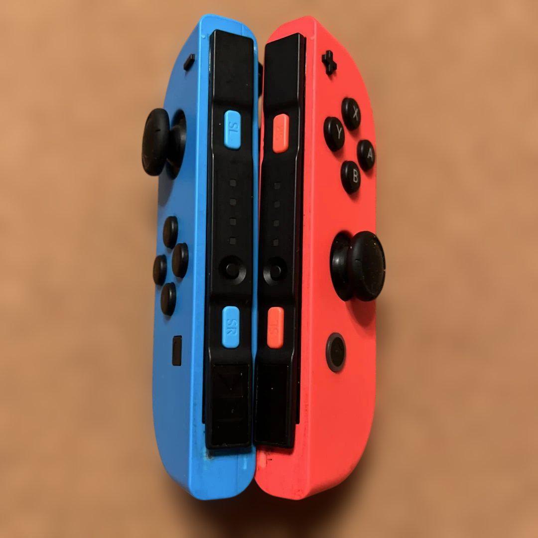 ジャンク品 Nintendo Switch 本体 赤/青 Joy-Con付き Nintendo Switch 本体 青/赤 Joy-Con付き ジャンク - Nintendo