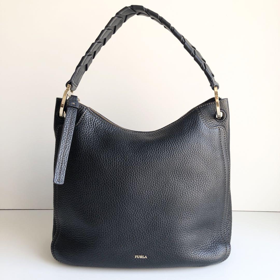 美品 FURLA フルラ ワンショルダーバッグ レザー　ブラック