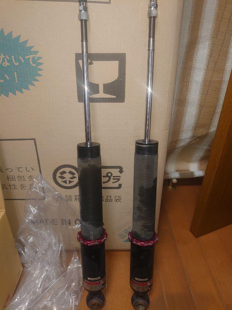 １０系アルファード後期で使用 BLITZ ZZ-R車高調 10系アルファード後期で使用 BLITZ ZZ-R車高調