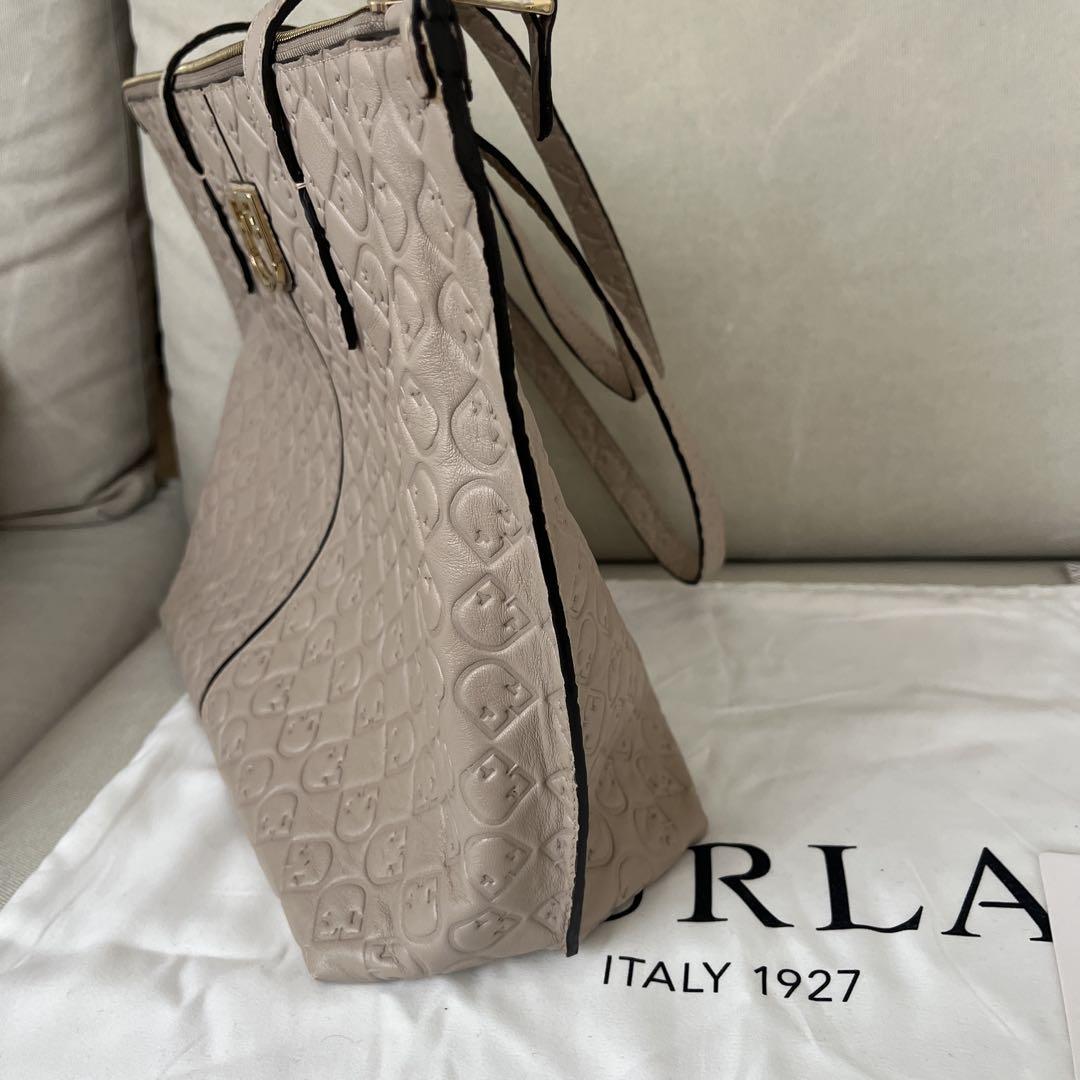 フルラ　FURLA トートバック　　新品未使用　LUCEピンクベージュ