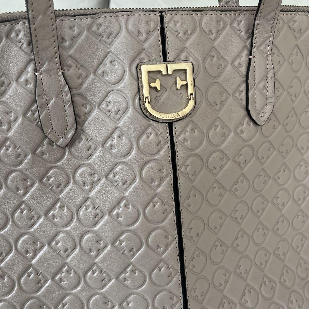 フルラ　FURLA トートバック　　新品未使用　LUCEピンクベージュ