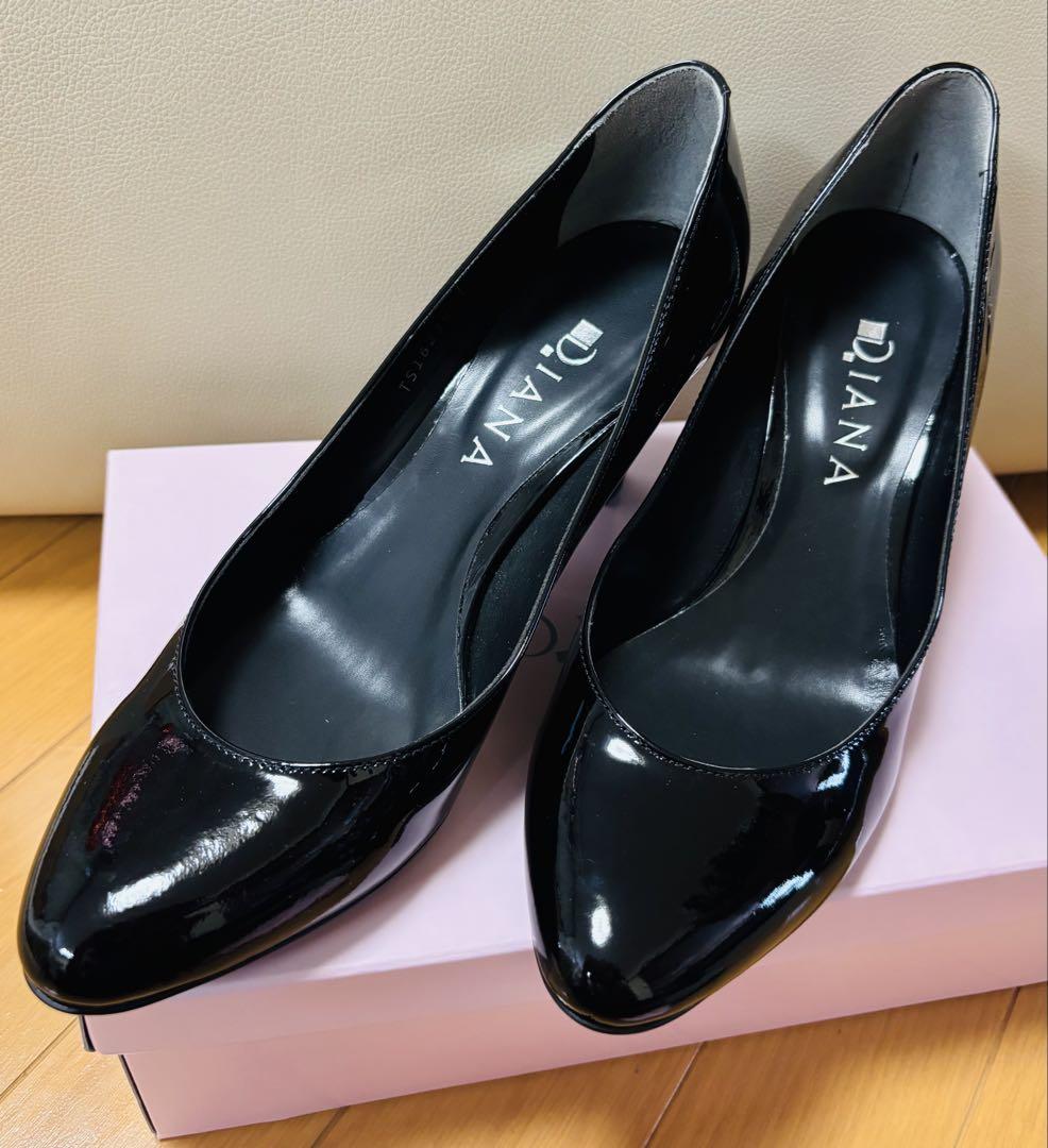 D.IANA ブラック ハイヒールエナメルパンプス