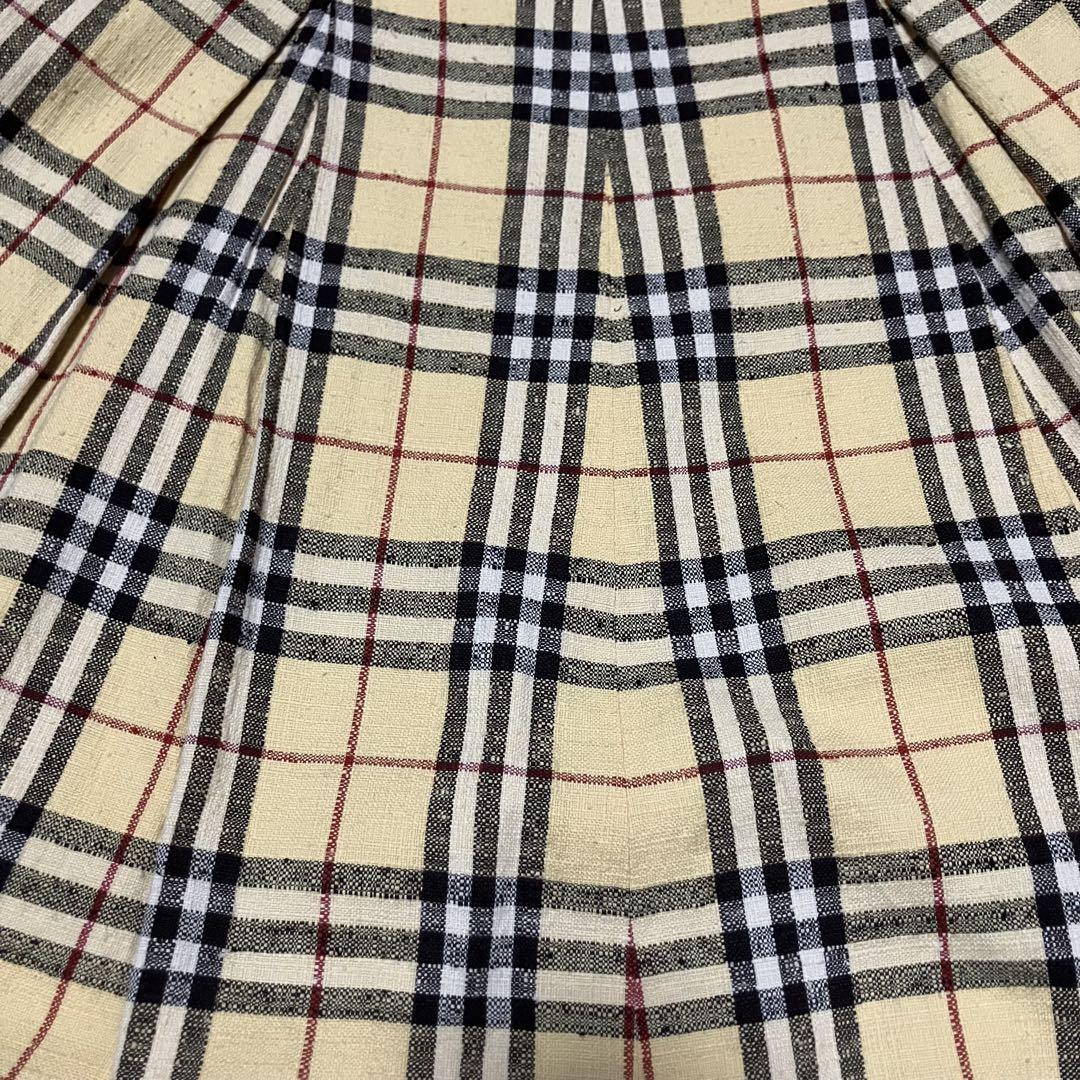 【美品】BURBERRY BLUE LABEL スカート　ノバチェック フレア バーバリー ブルーレーベルBURBERRY BLUE LABEL バイアスノバ