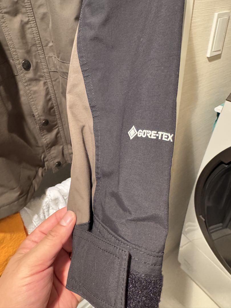 THE NORTH FACE マウンテンパーカー カーキ・グレー