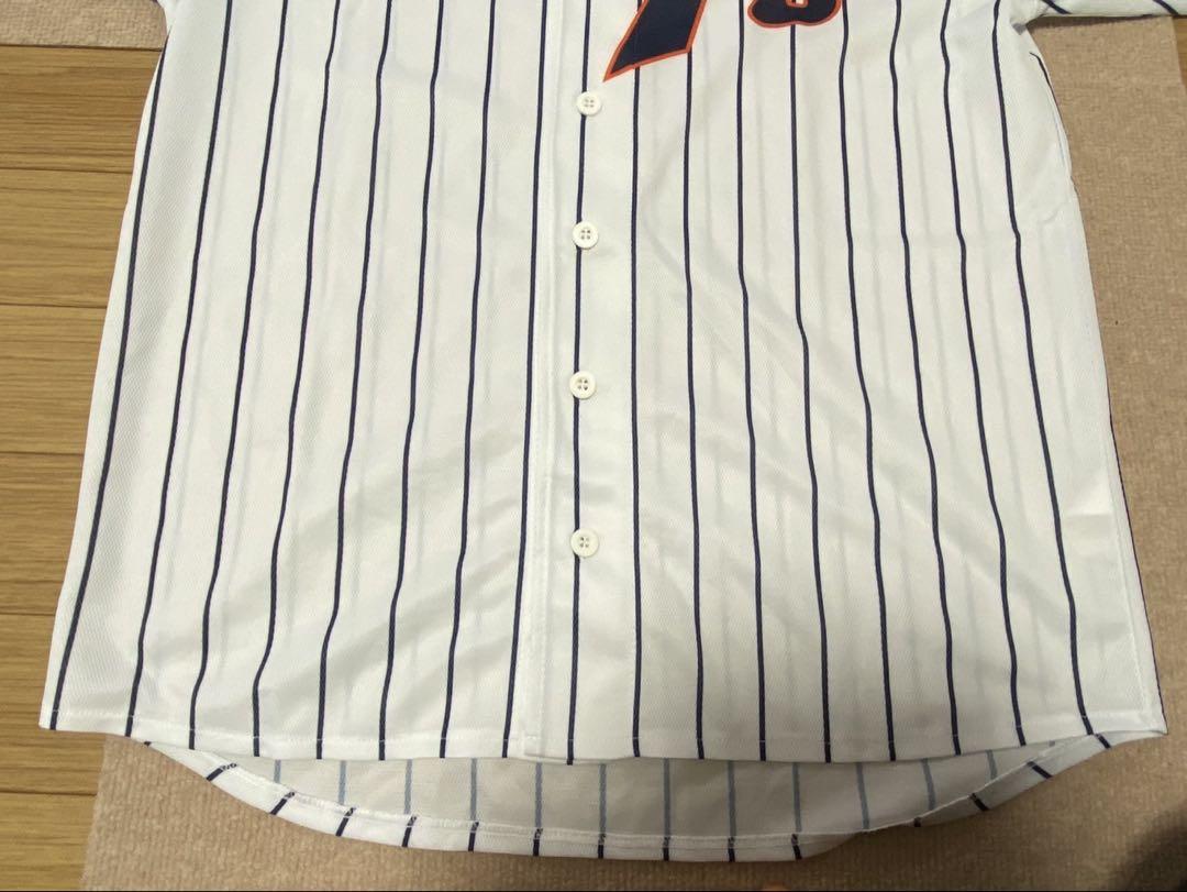 北海道日本ハムファイターズ　復刻　ユニフォーム