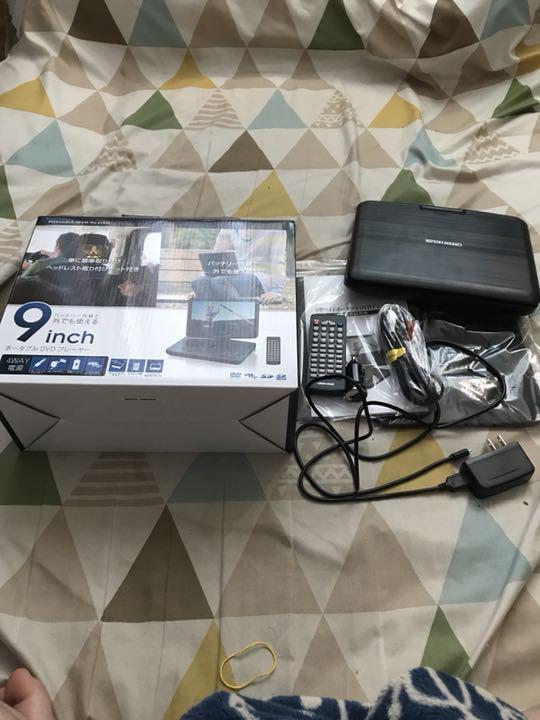 DVD プレーヤー