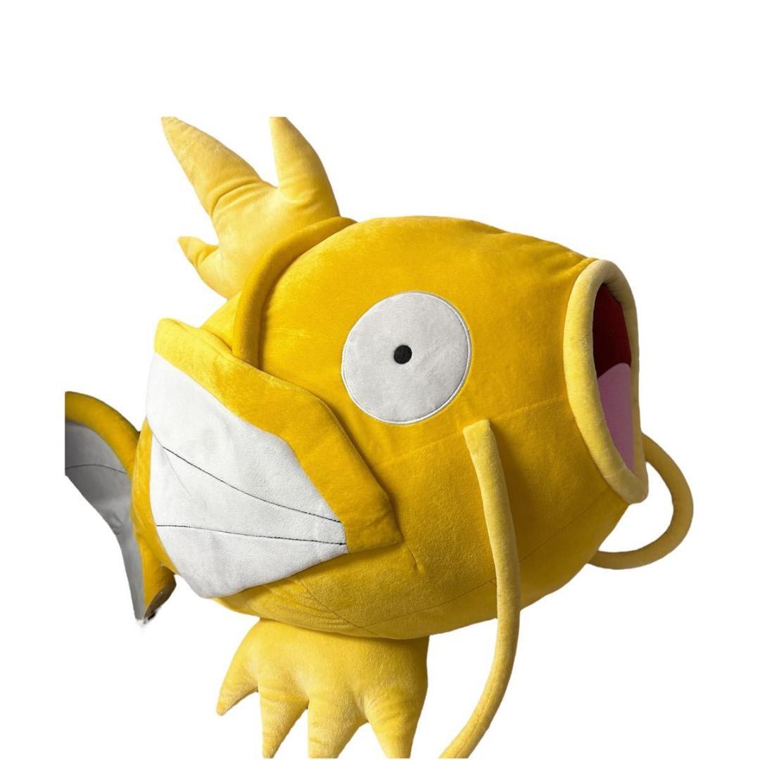 ポケセン　限定　金のコイキング　ビッグクッション　等身大　タグ付き