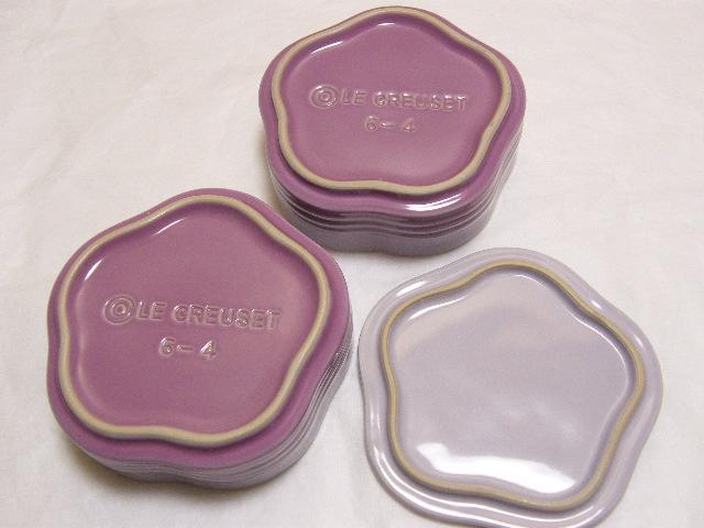 新品在庫あ 新品 ルクルーゼ スタッキングラムカンフルールセット×2組 fgXJC-m91778412059 Le Creuset 通販好評