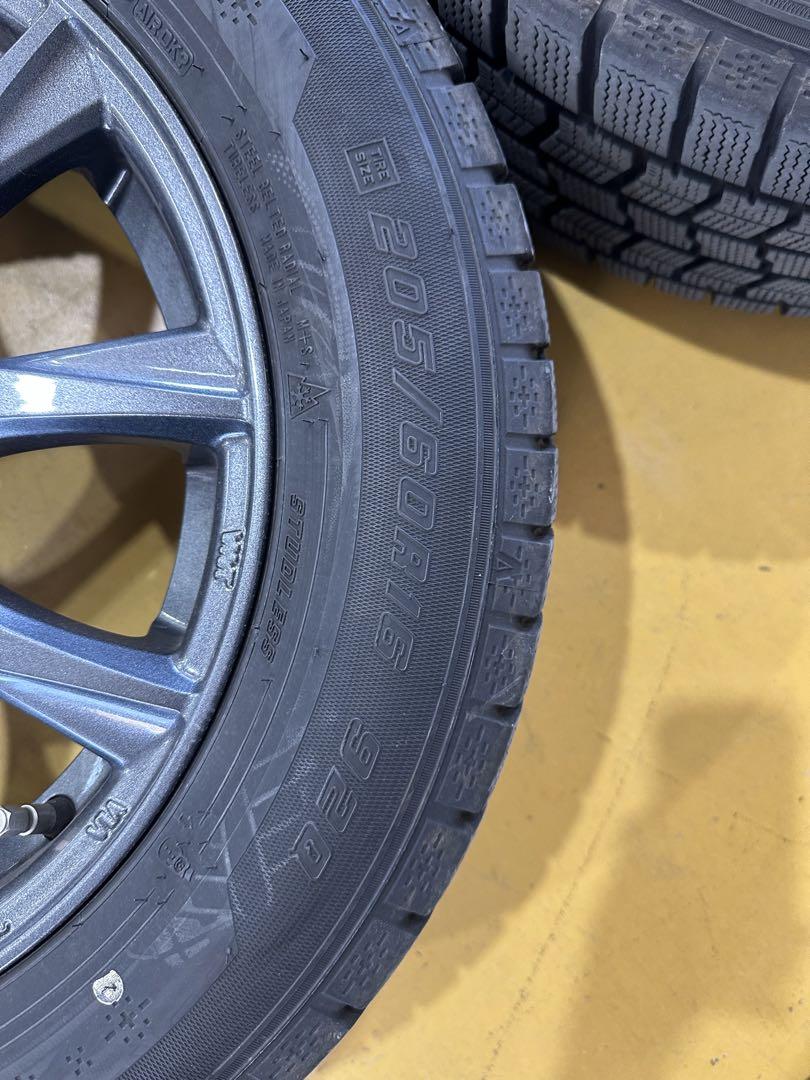 205/60R16 スタッドレスタイヤホイルセット