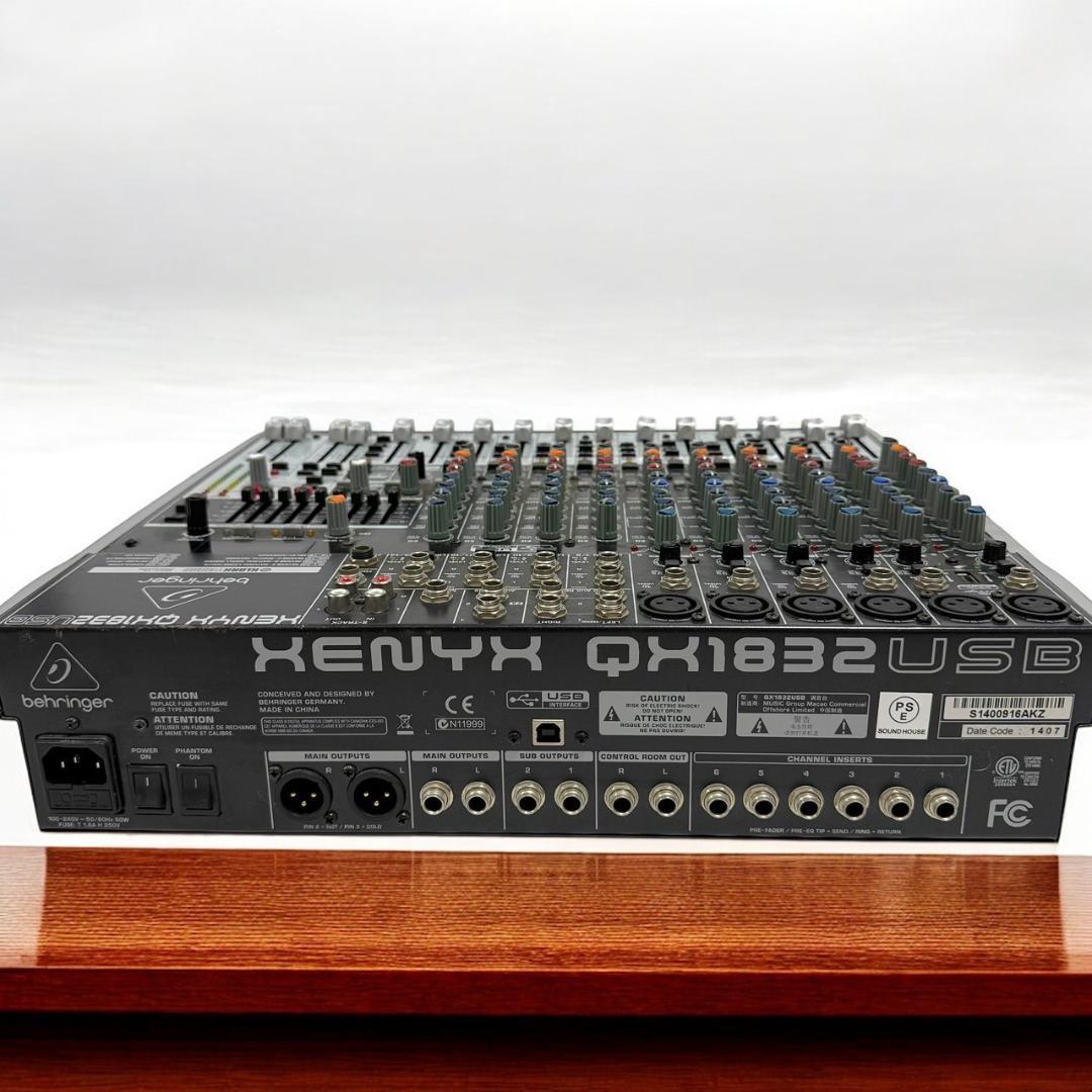 BEHRINGER ベリンガー XENYX QX1832USB アナログミキサー