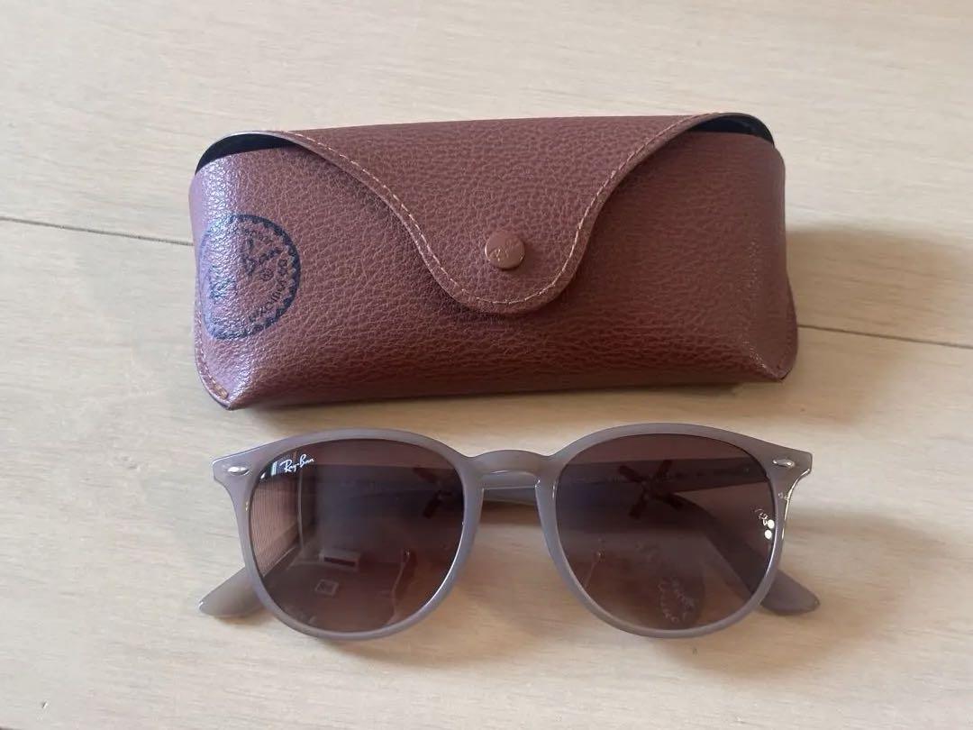 Ray-Ban ベージュ　サングラス