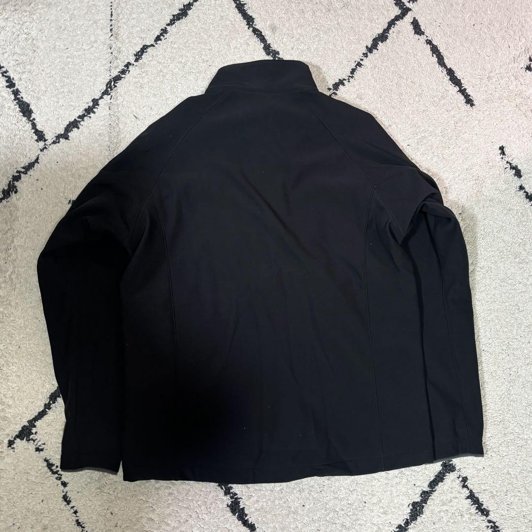 みんなが待ってた！＼再入荷待ち／人気ランキング モンベル メルカリ - S ブラック ノマドジャケット ジャケット・アウター
