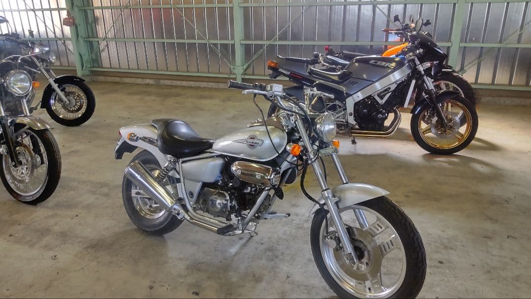 動画あり　機関良好　★マグナ50 AC13 マグナ★