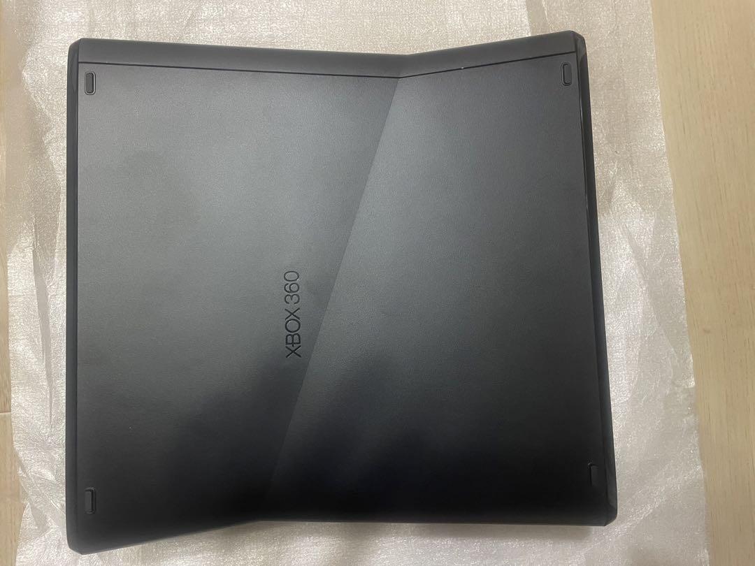 【美品】Microsoft  XBOX 360 4GB + KINECT