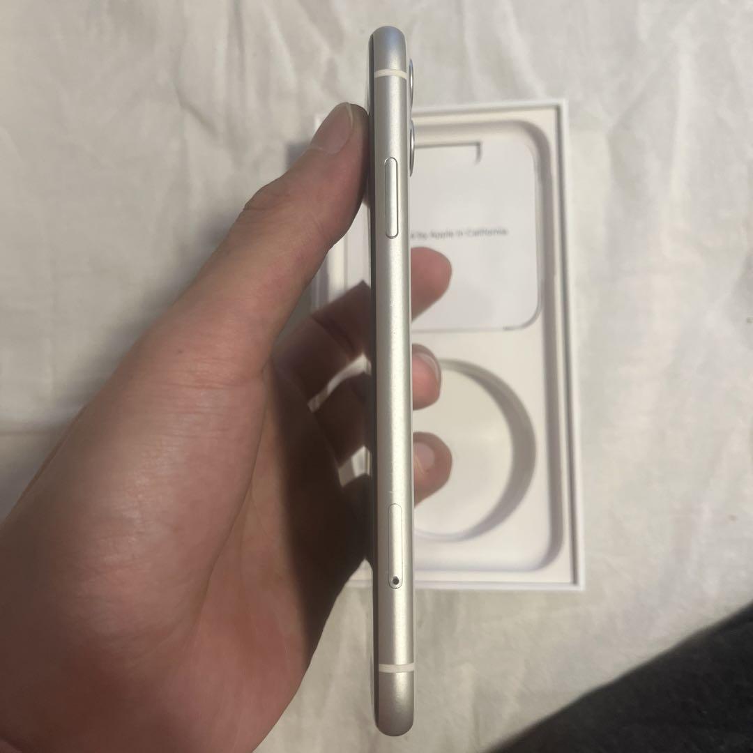 128GB ホワイト