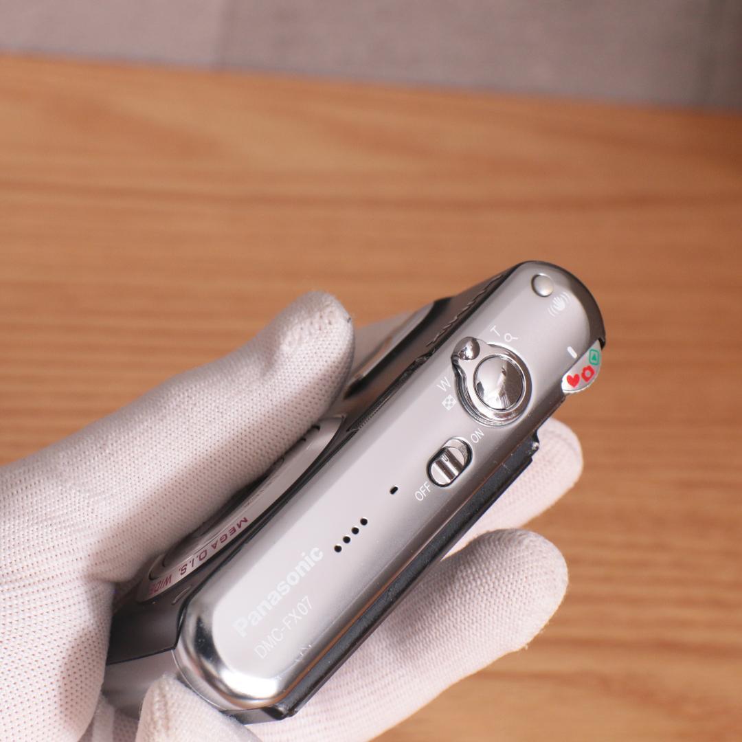 動作確認済 Panasonic LUMIX DMC-FX07 ブラック 付属品
