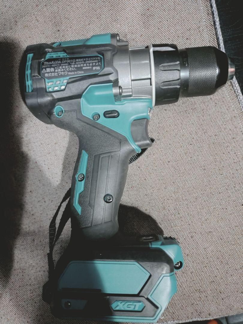 Makita DF001G