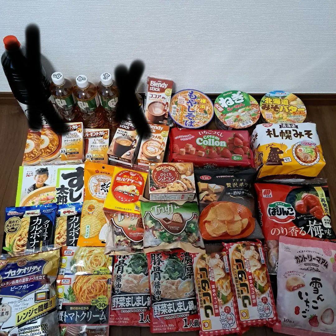 食品・食料品 詰め合わせ・まとめ売り カレー お菓子 お茶 カップ麺他34点