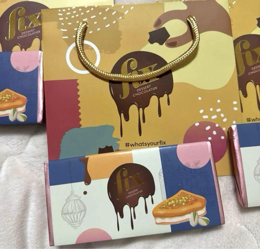 Fix dessert chocolate ピスタチオチョコレート本物