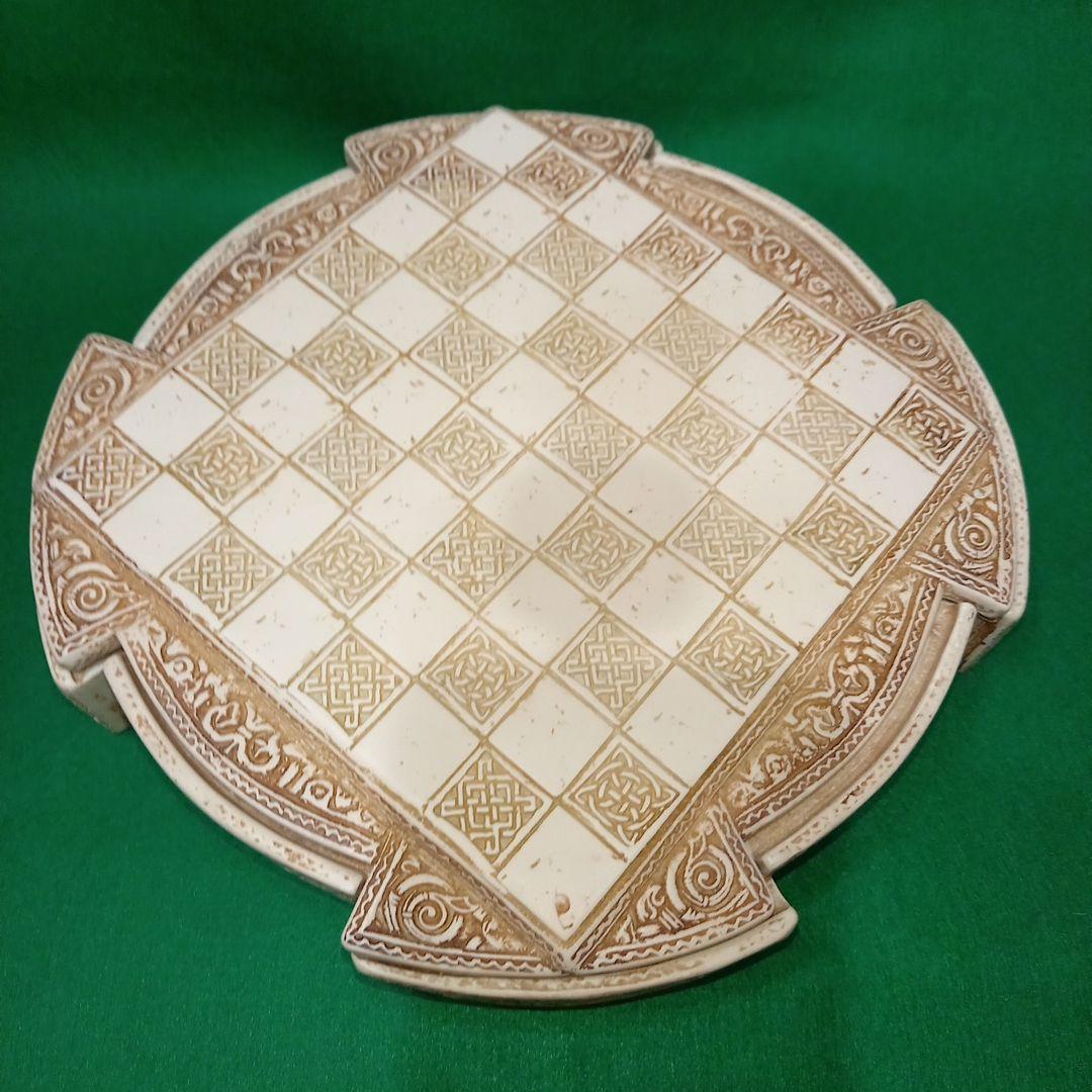 history craft 　チェスボード　イギリス　ケルト　台　小物入れ