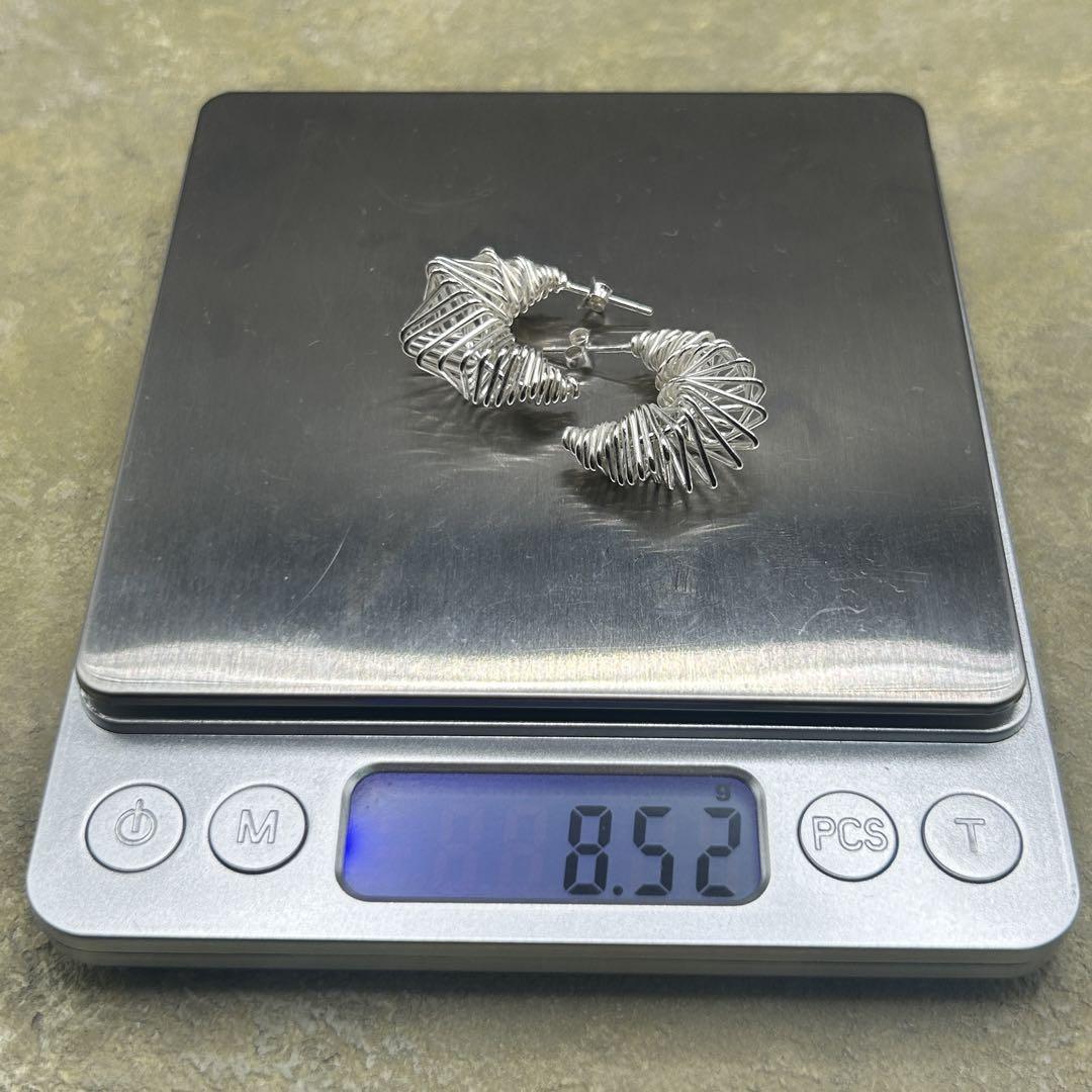 シルバー925 Sterling 螺旋デザインフープピアス/軽研磨仕上げ/両耳