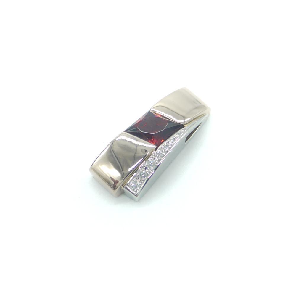 K18PG/Pt900 ガーネット ダイヤモンド ネックレストップ Y04190