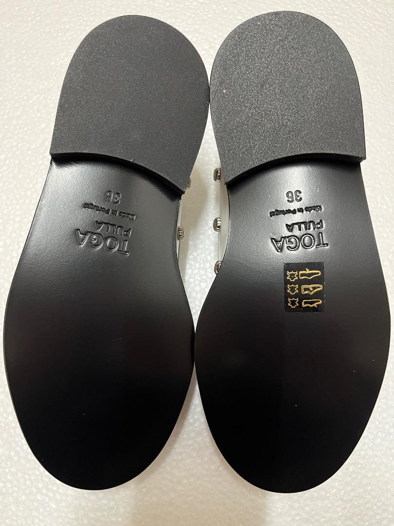 ＜新品　未使用　送料無料＞ TOGA PULLA　革靴