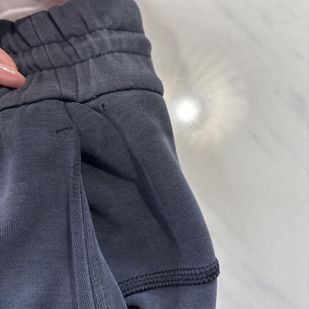 ルルレモン　Softstreme ハイライズ ストレートパンツ アジアfit