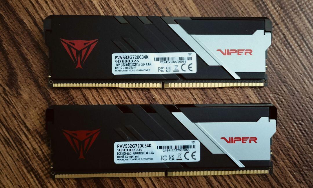 ワキ　Viper Venom 32GB DDR5 7200MHzメモリ