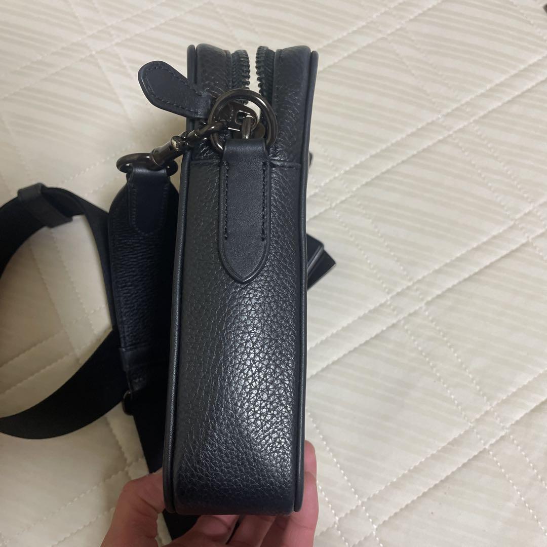 COACH ブラック レザー ショルダーバッグ