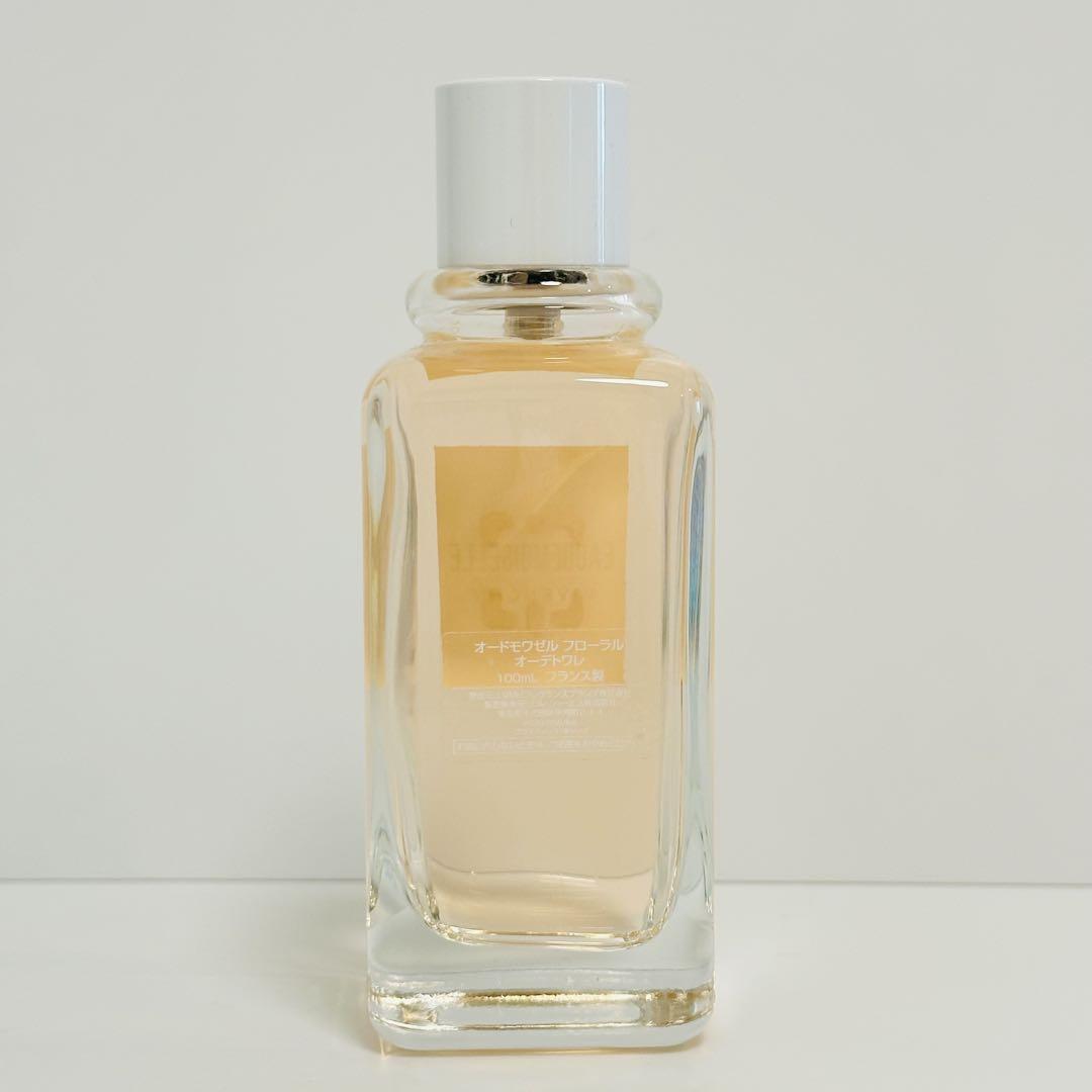 新品　ジバンシー　オードモワゼル　フローラル　オードトワレ　香水　100ml