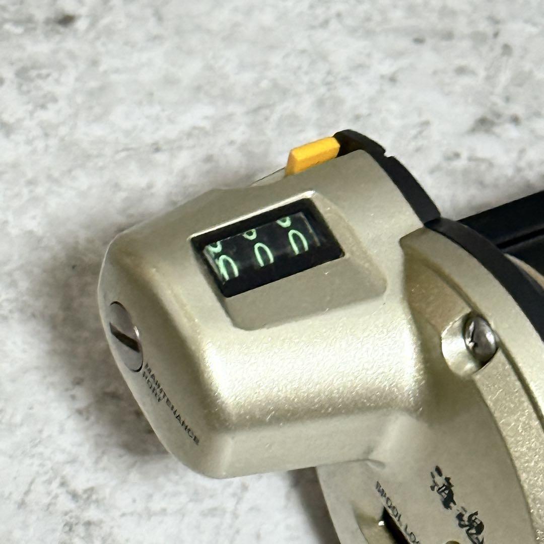 ☆程度良好☆シマノ カウンター付き両軸リール 海魂4000T/SHIMANO