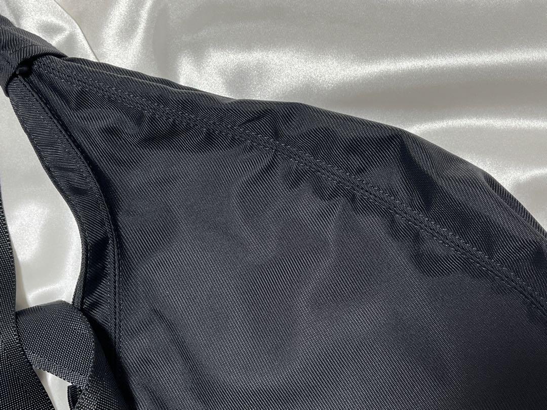 極美品　PORTER　ポーター　ラウンドショルダー　大容量　三日月型　廃盤　希少