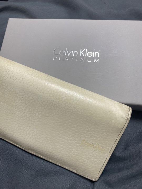 日本製】 Calvin Klein 白 長財布 長財布 - www.baenamora.com