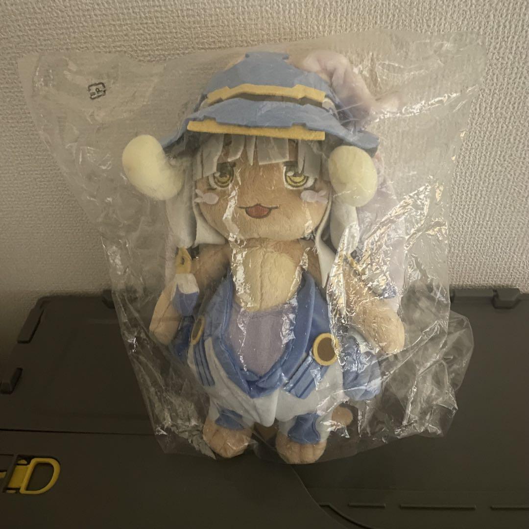 新品 未開封 メイドインアビス ナナチ ぬいぐるみ 新衣装