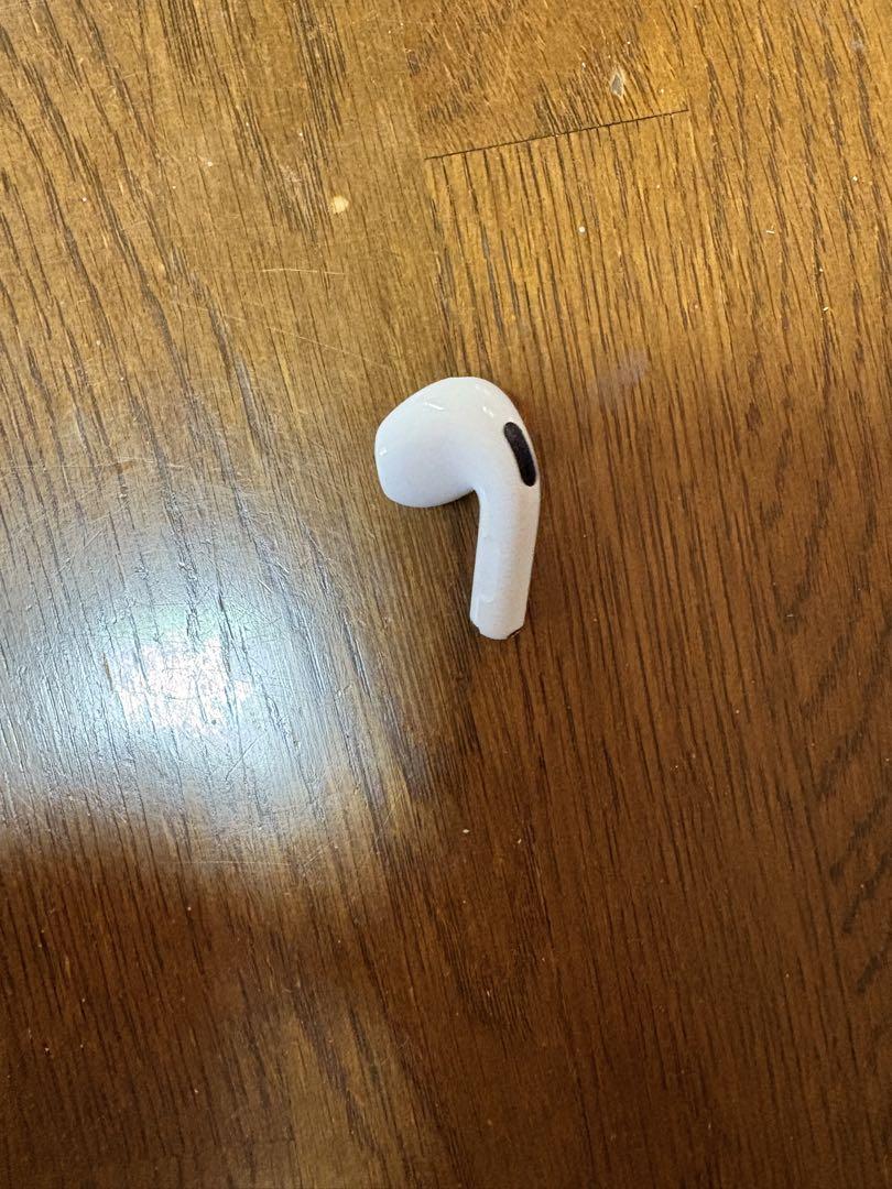 Apple AirPods 4世代 片耳 L 片方 左