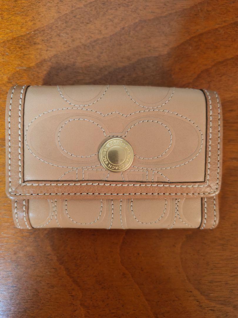 新品 COACH コーチ 折り財布 ベージュ 3つ折り財布｜Yahoo