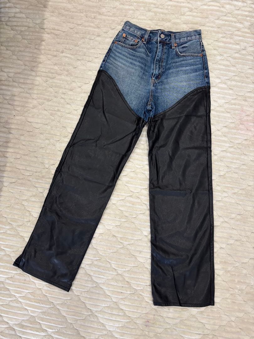 【美品】マウジー F/LEATHER COMBI STRAIGHT デニムパンツ 【美品】マウジー F/LEATHER COMBI STRAIGHT デニムパンツ