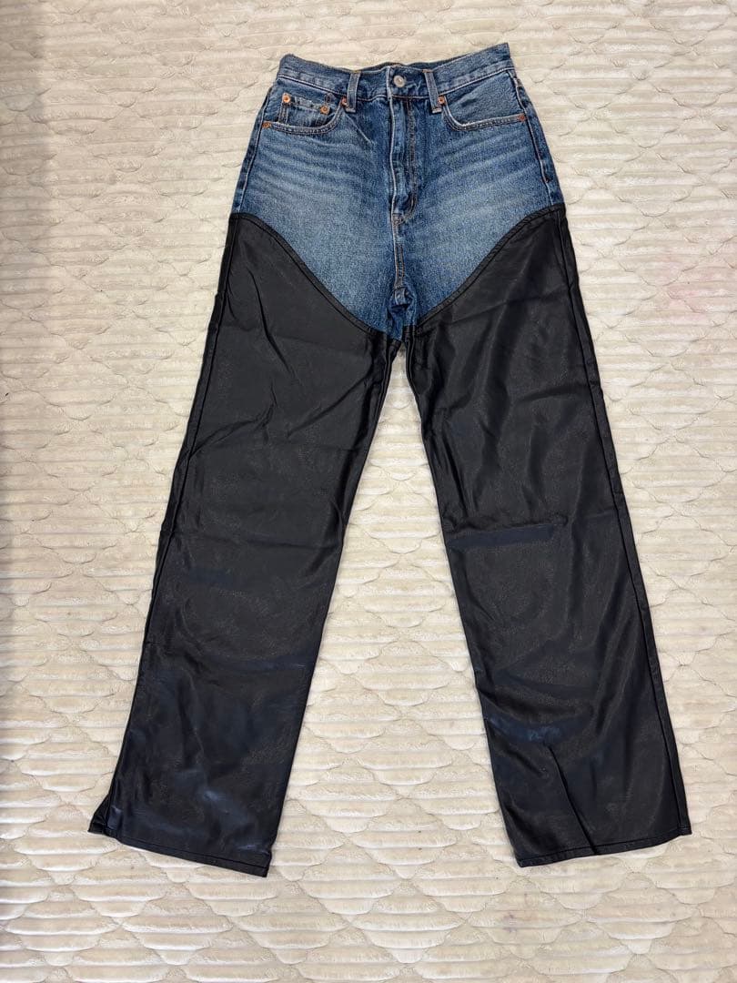 【美品】マウジー F/LEATHER COMBI STRAIGHT デニムパンツ 【美品】マウジー F/LEATHER COMBI STRAIGHT デニムパンツ